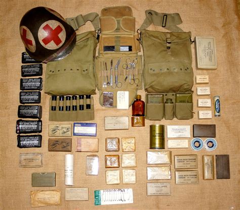 ww2 medic supplies